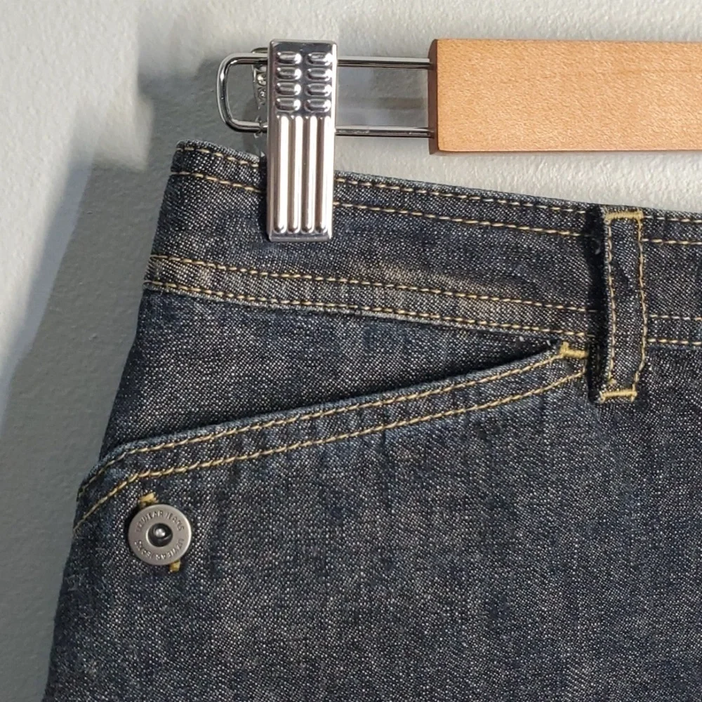 Liz Claiborne Lizwear skirt women's size 4 blue denim jeans‎ skirt Liz Wear